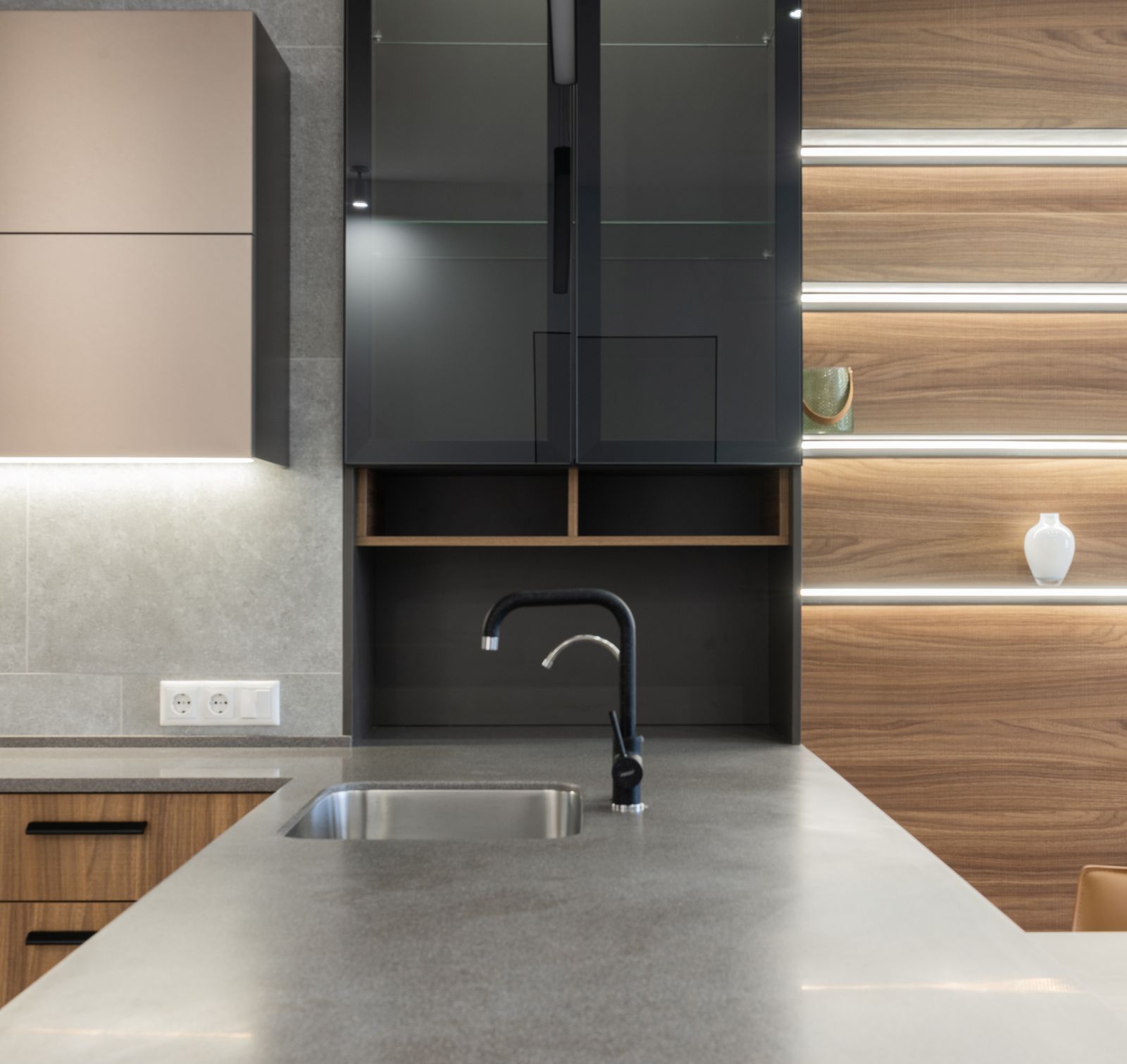 Plumbing and interiors in Kensington